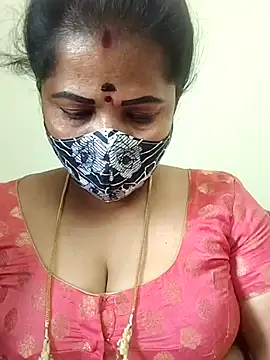 gaurika18 online show from April 2026 09:11:02 AM