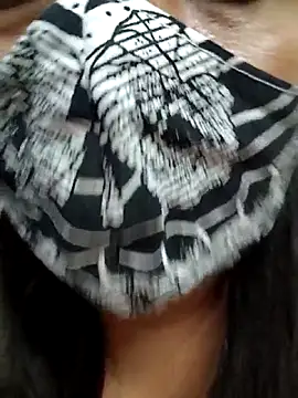 gaurika18 online show from April 2026 06:25:02 AM