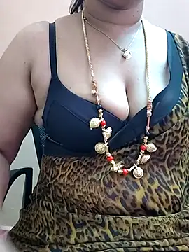 gaurika18 online show from March 2025 07:14:01 AM
