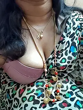 gaurika18 online show from March 2025 11:26:02 PM