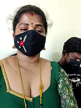 gaurika18 online show from June 2026 07:25:02 AM