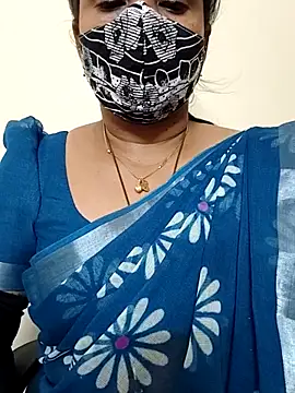 Snapshot of gaurika18 chatting on November 2025 12:28:02 PM gaurika18 online show from November 2025 12:28:02 PM