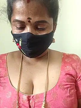 gaurika18 online show from May 2026 07:44:01 AM