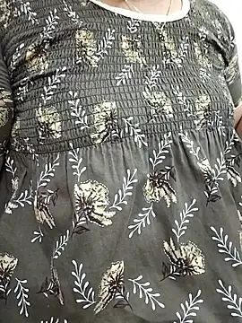 Snapshot of gaurika18 chatting on February 2026 06:46:01 AM gaurika18 online show from February 2026 06:46:01 AM