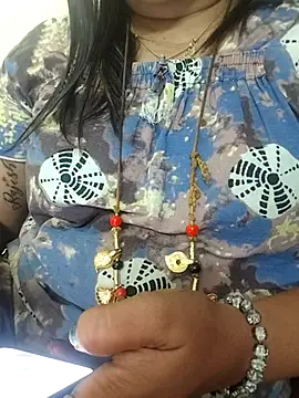 Snapshot of gaurika18 chatting on October 2025 02:02:02 PM gaurika18 online show from October 2025 02:02:02 PM