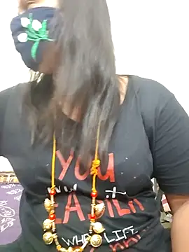 Snapshot of gaurika18 chatting on December 2025 04:23:01 AM gaurika18 online show from December 2025 04:23:01 AM