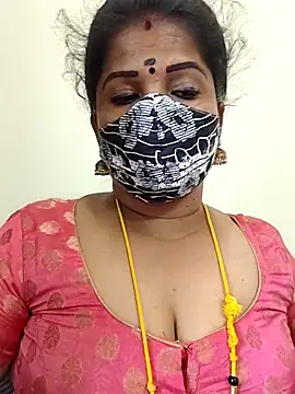 gaurika18 online show from May 2026 05:48:01 AM