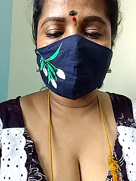 Snapshot of gaurika18 chatting on June 2026 04:54:02 AM gaurika18 online show from June 2026 04:54:02 AM