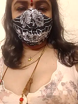 gaurika18 online show from September 2025 01:06:01 PM