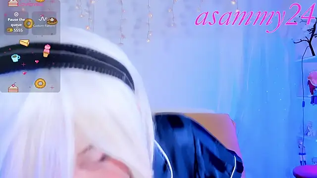 Lilith Asami online show from November 2025 09:52:02 AM