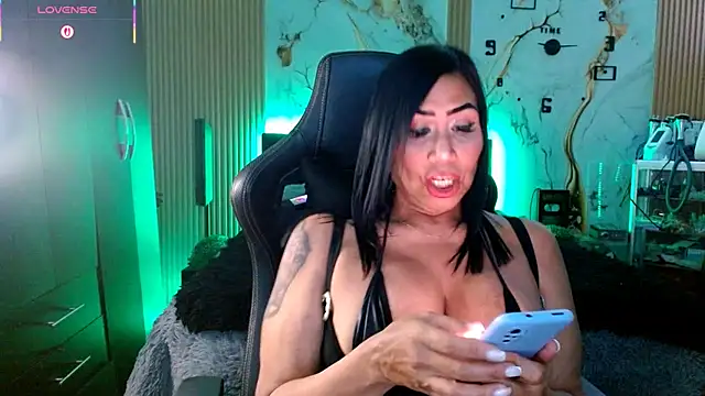 Demion prince online show from April 2026 01:17:02 AM