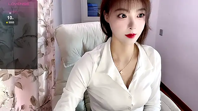 Snapshot of NINIbaby-99 chatting on March 2025 05:36:01 AM NINIbaby-99 online show from March 2025 05:36:01 AM