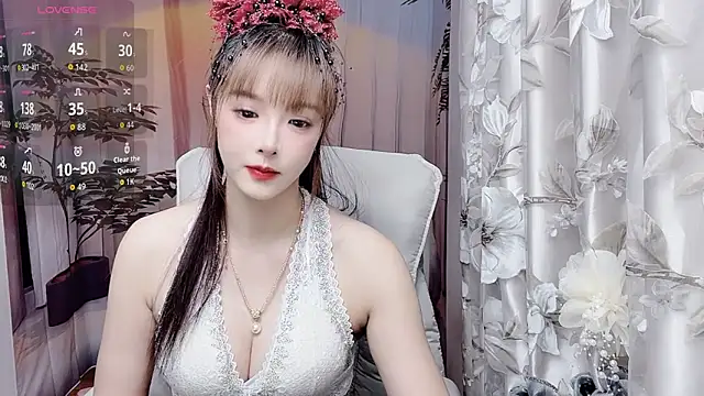 NINIbaby-99 online show from May 2026 04:13:02 PM