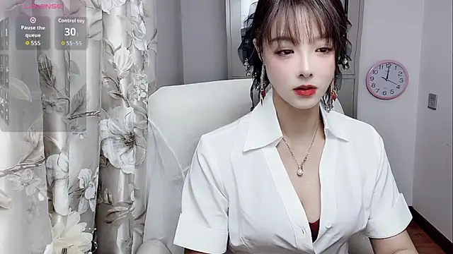 Snapshot of NINIbaby-99 chatting on November 2025 04:00:01 PM NINIbaby-99 online show from November 2025 04:00:01 PM