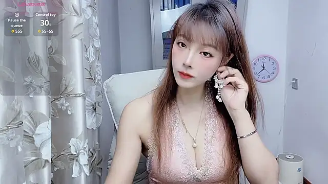 NINIbaby-99 online show from January 2026 03:38:01 PM