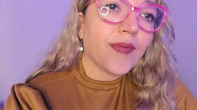 Naty Mature  online show from November 2025 05:17:02 PM