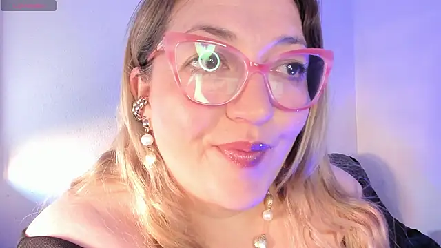 Naty Mature  online show from March 2026 05:25:04 PM