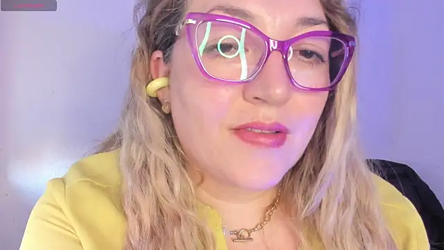 Snapshot of Naty_Mature_ chatting on May 2026 07:02:02 PM Naty Mature online show from May 2026 07:02:02 PM