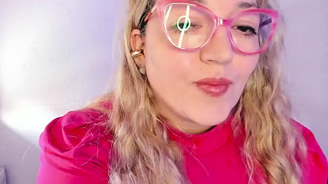 Naty Mature  online show from December 2025 11:05:02 AM