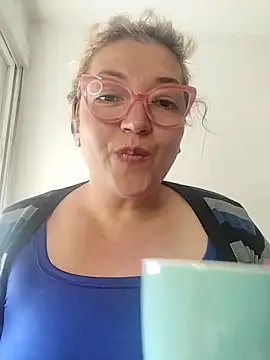 Naty Mature  online show from October 2025 02:38:01 PM