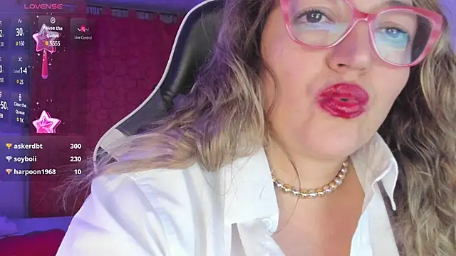 Naty Mature  online show from March 2025 06:36:01 AM