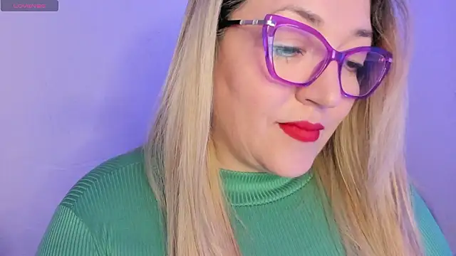 Naty Mature  online show from March 2026 07:18:01 PM