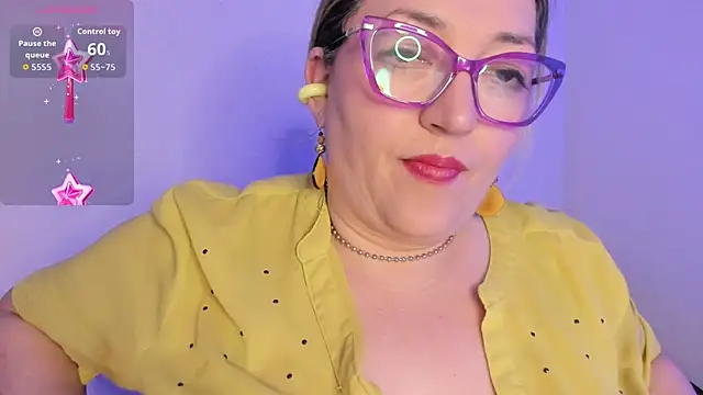 Naty Mature  online show from February 2026 06:31:01 PM