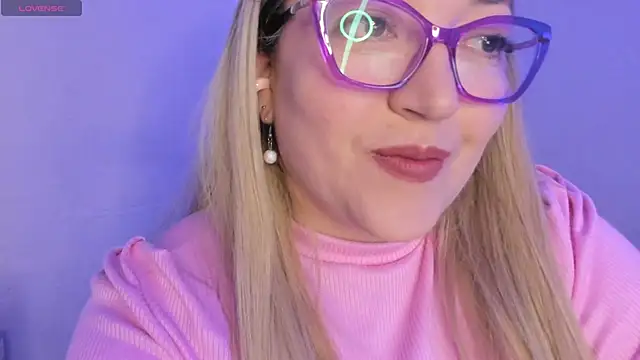 Naty Mature  online show from March 2026 07:10:02 PM