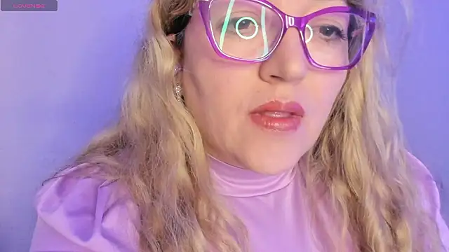 Naty Mature  online show from March 2026 07:06:02 PM