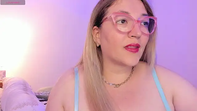 Naty Mature  online show from July 2026 06:27:02 PM