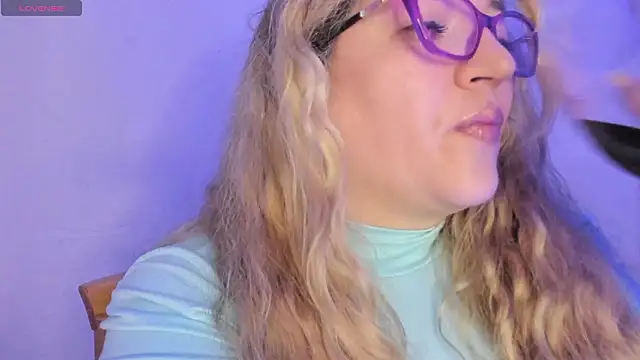 Naty Mature  online show from February 2026 06:32:01 PM