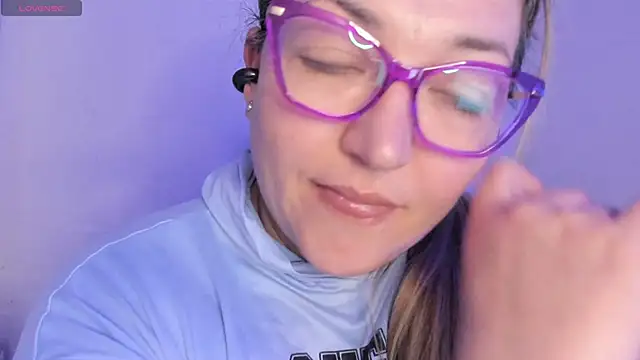 Naty Mature  online show from March 2026 06:41:01 PM