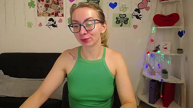 VasilisaSii online show from March 2025 09:09:01 AM