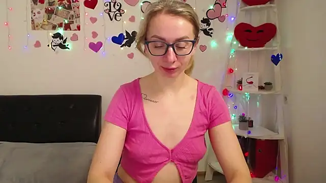 VasilisaSii online show from March 2025 06:18:02 AM