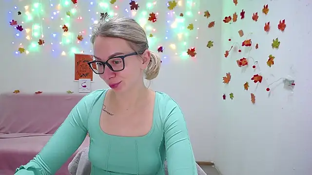 VasilisaSii online show from November 2025 06:46:02 AM