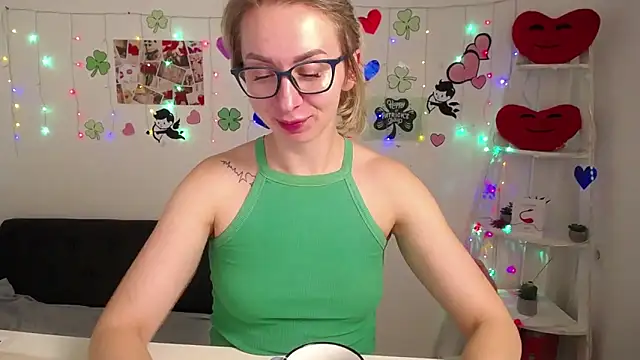 VasilisaSii online show from March 2025 03:25:01 PM