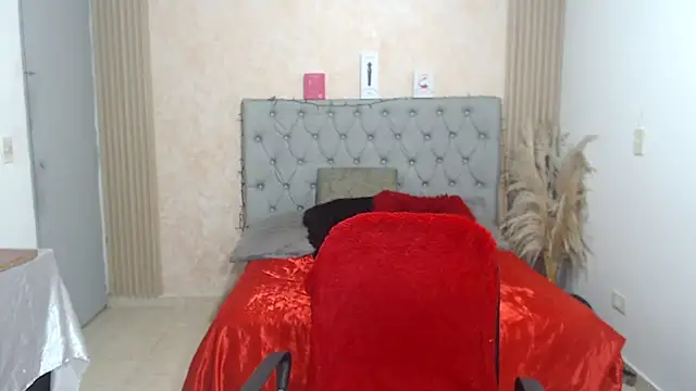 JESSYCHERNOBIL online show from April 2026 11:38:01 AM