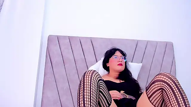 Elith Berry69 online show from November 2025 07:08:02 PM