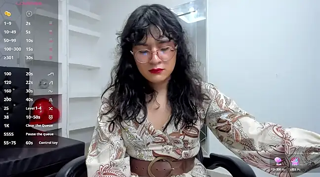 Elith Berry69 online show from March 2025 08:54:01 PM