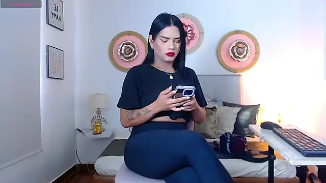 zoe hecate sexx online show from April 2026 07:07:02 PM