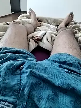 luckylads0037 online show from November 2025 07:39:01 PM