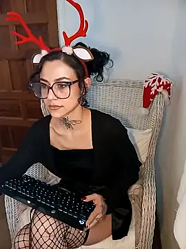 Snapshot of Happygio chatting on December 2024 04:22:02 PM Happygio online show from December 2024 04:22:02 PM