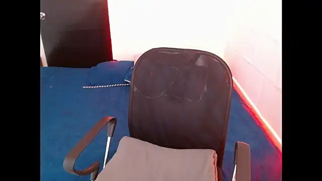 Davixx258 online show from February 2025 08:17:02 PM