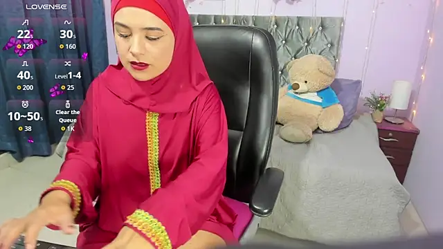 AliaAsad online show from November 2025 12:19:01 PM