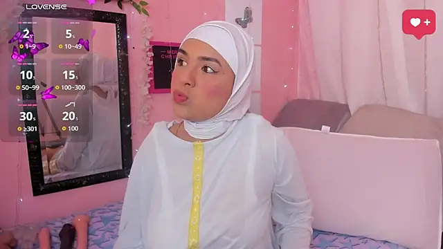 AliaAsad online show from December 2025 12:16:01 PM