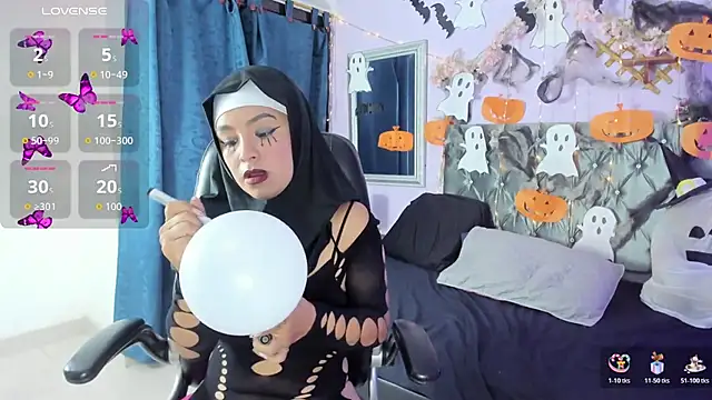 AliaAsad online show from October 2025 12:50:02 PM