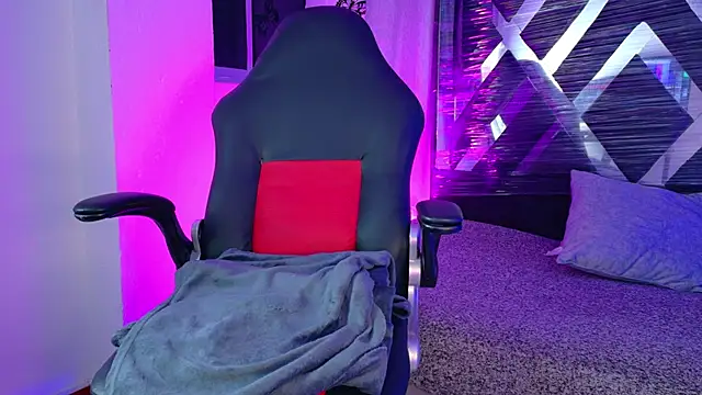 meggan 77 online show from February 2026 11:15:01 PM