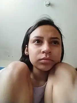 emma ambar online show from October 2025 04:58:02 PM