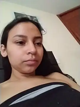 emma ambar online show from November 2025 04:57:01 PM