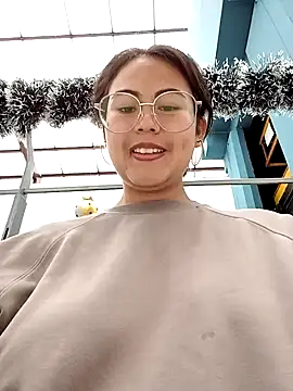 lara moon25 online show from January 2025 08:21:01 PM